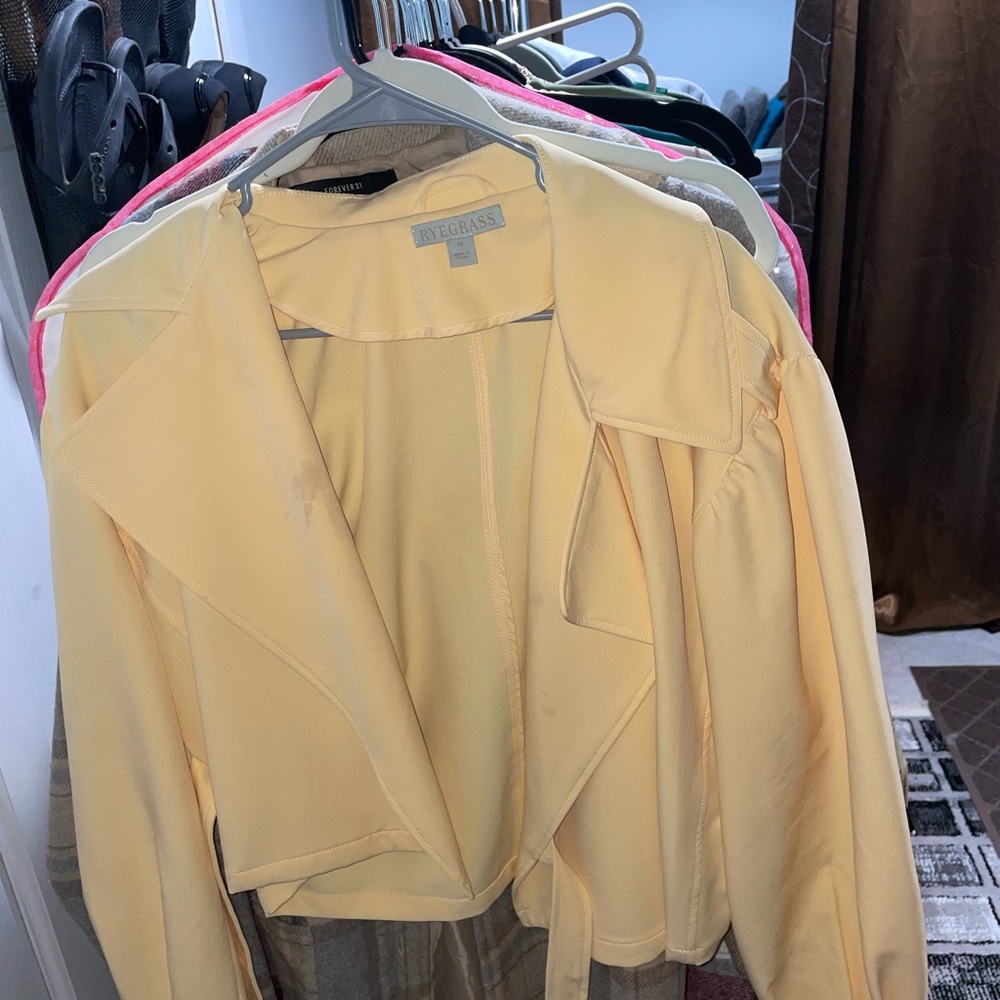 Yellow blazer